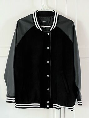 Forever 21 Black Varsity Jacket with White Stripe Collar size M